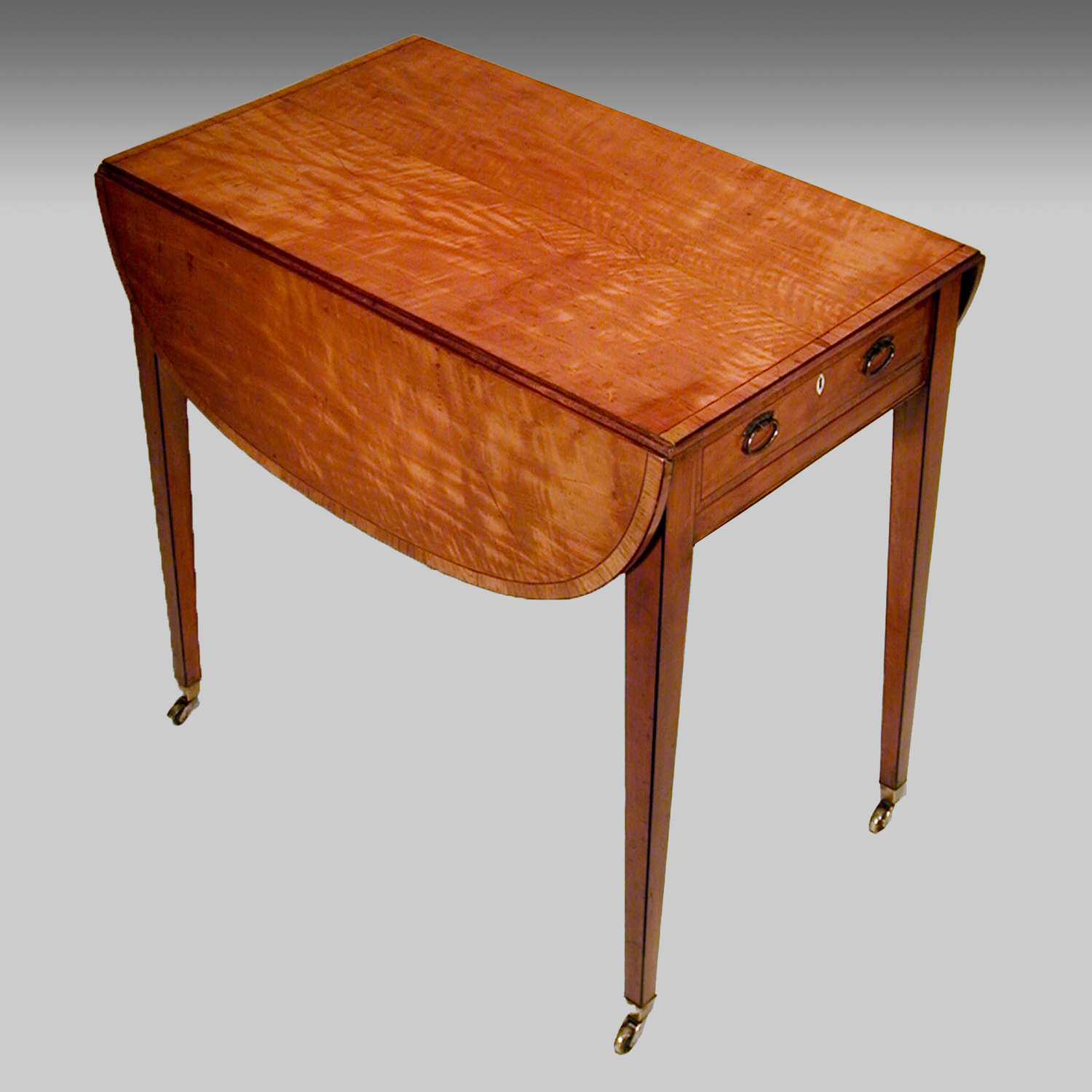 Small 18th century satinwood Pembroke table