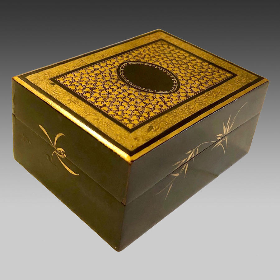 19th century Chinese lacquer gaming counters box