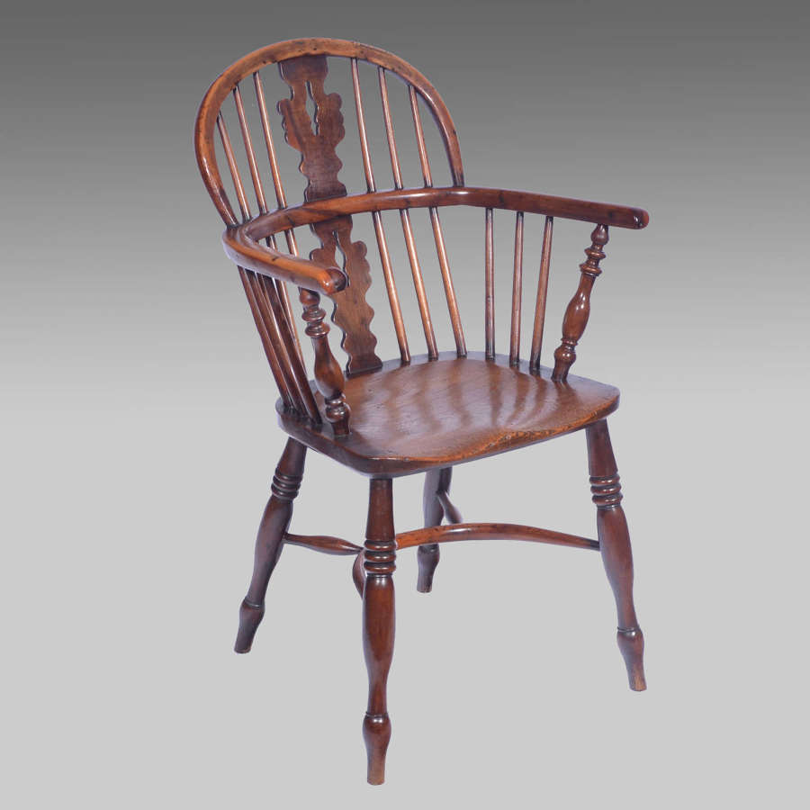 19th century yew wood lowback Windsor armchair