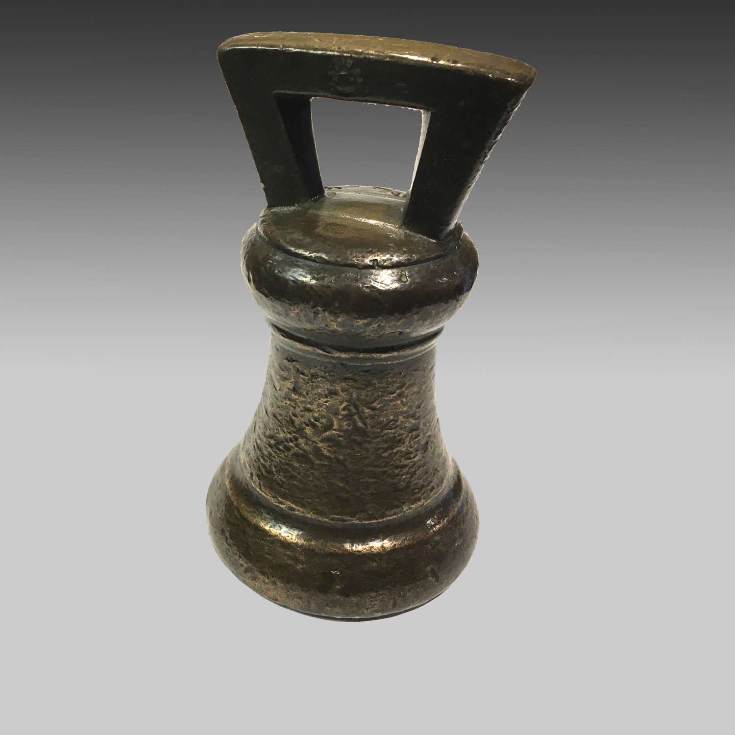 Georgian bronze 14lb. bottle weight