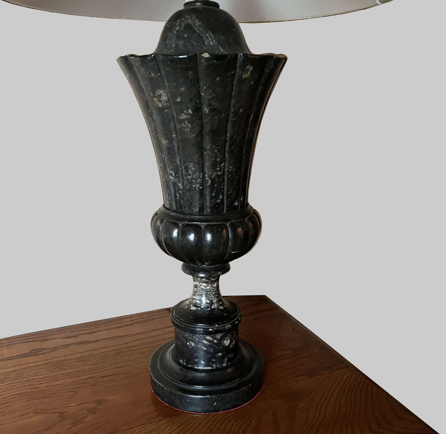 Vert antique marble lamp