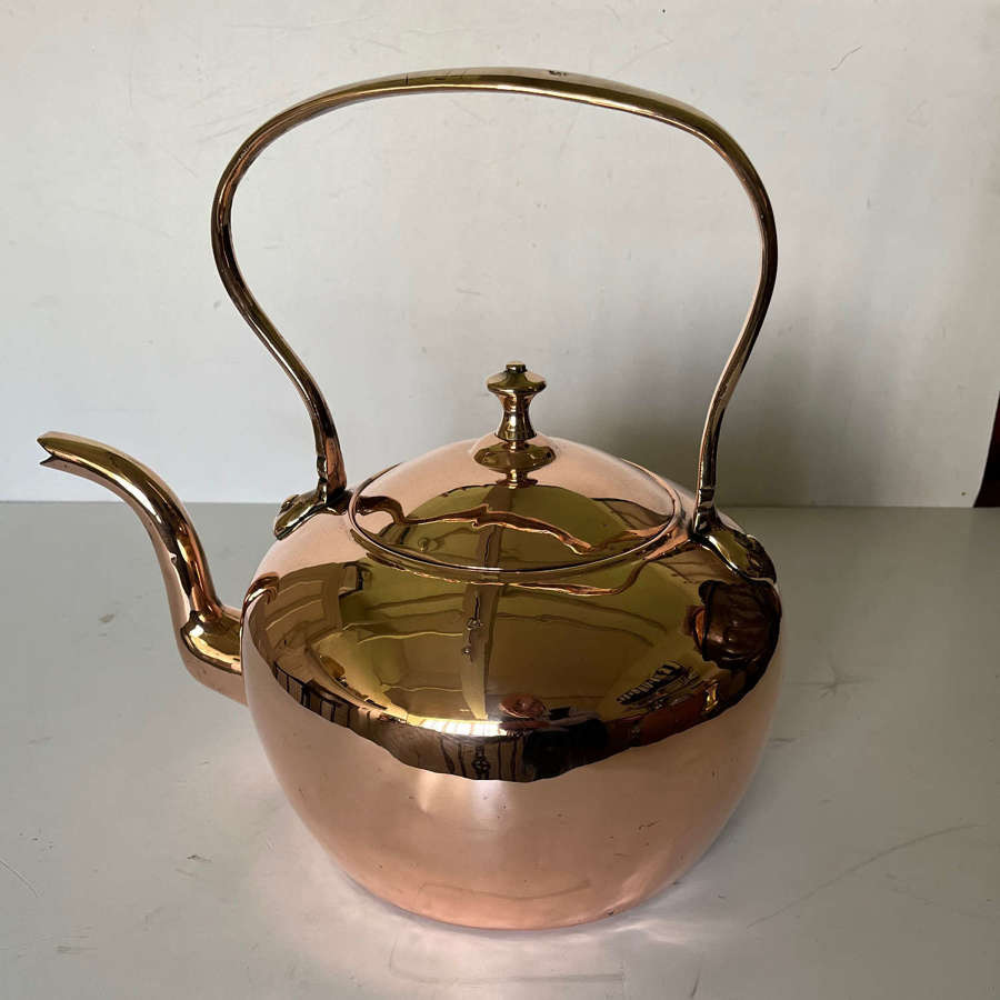 Large Georgian copper kettle