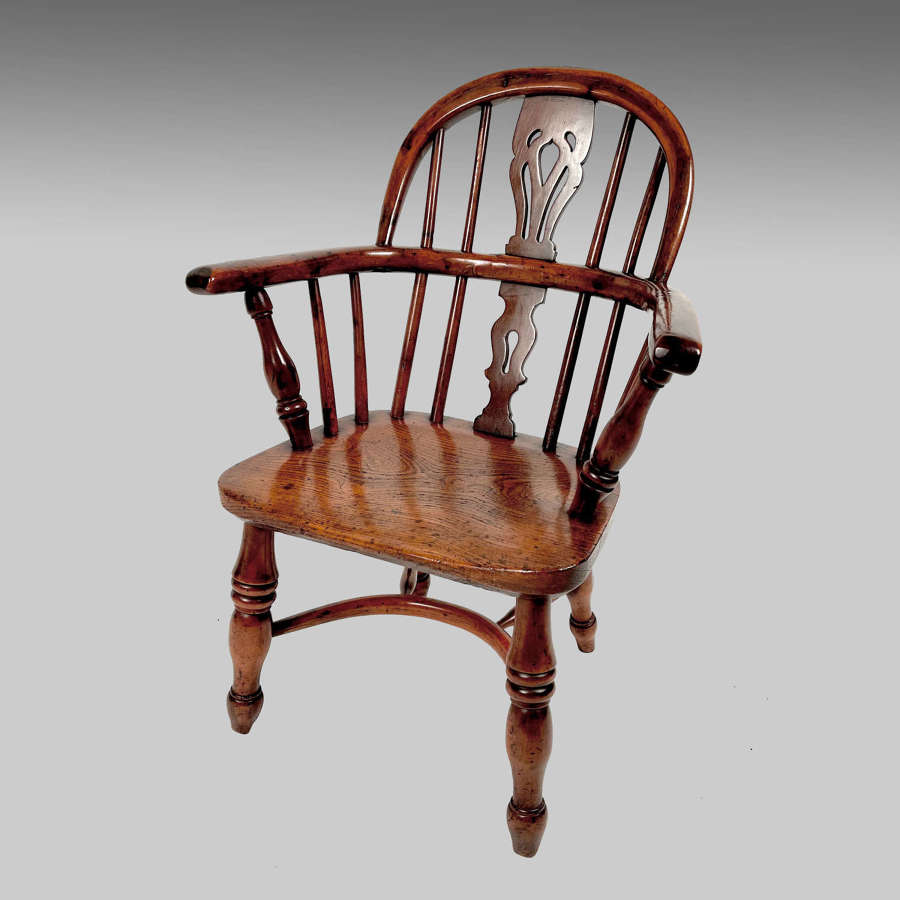 19th century yew wood Windsor child's chair